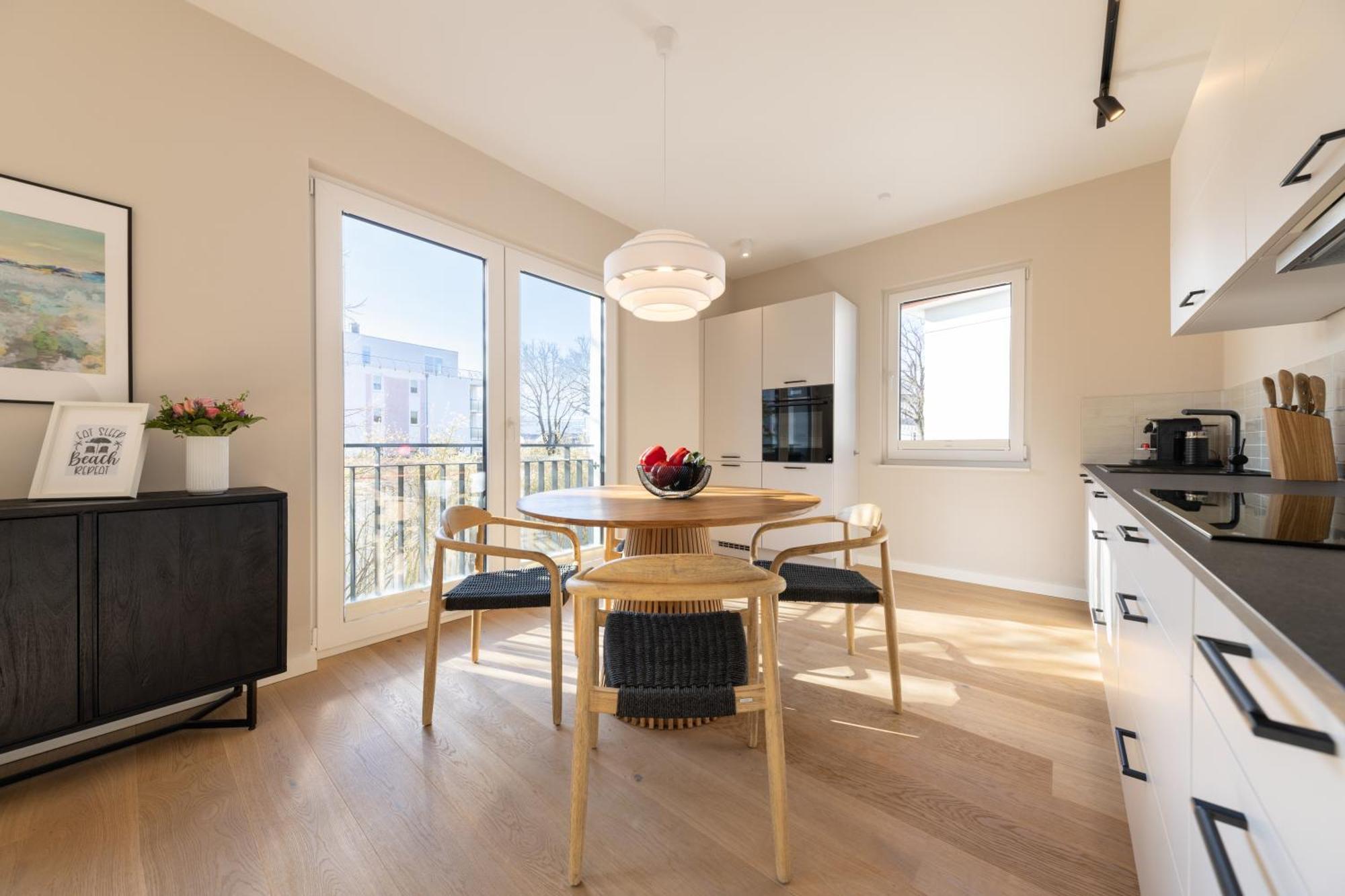 Ferienwohnung Strom Acht - Modern Frisch Inkl Stellplatz, Balkon - 200M Zum Alten Strom 로스토크 외부 사진